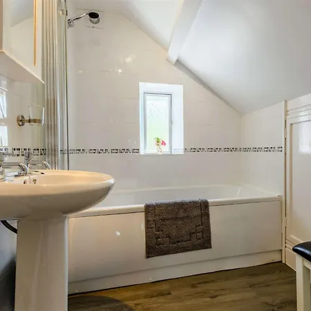 3 Bed In Pooley Bridge 89068