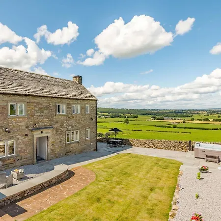 Holiday home 3 Bed In Pooley Bridge 89068 Tirril