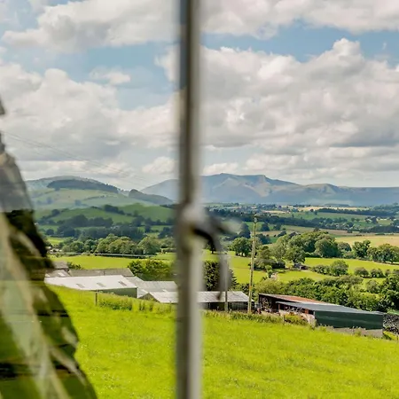 3 Bed In Penrith Oc-89068 Сasa de vacaciones